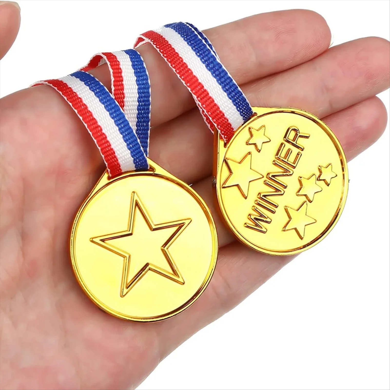 30 medallas de plástico dorada - Sports Equipment For Schools reseña y precio